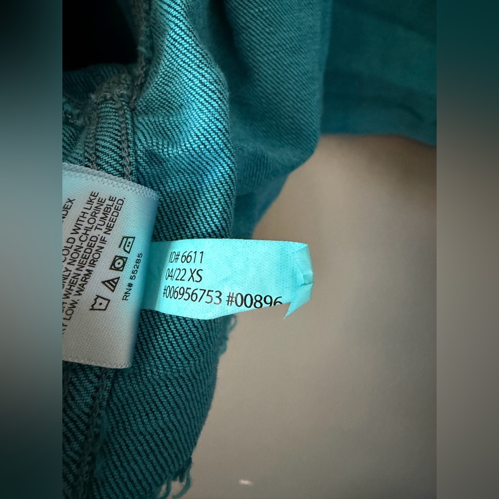 Express Edition Cropped Jean Denim Jacket Women’s XS Bright Teal Blue - Picture 5 of 9